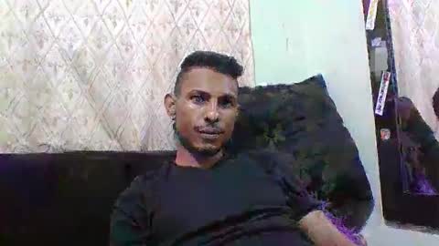 Sexy leon online show from May 19, 2026, 10:32 am