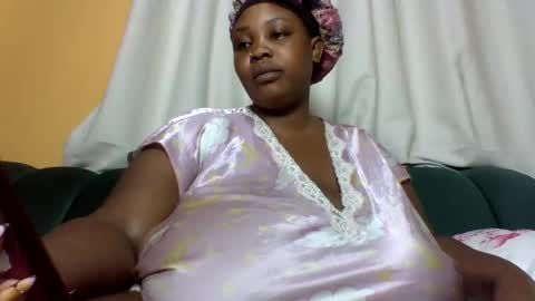Snapshot of sexylo52 chatting on July 5, 2026, 10:11 am sexylo52 online show from July 5, 2026, 10:11 am