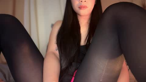 sexylovekai online show from December 3, 2025, 2:48 pm