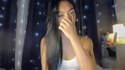 Snapshot of sexylovesappira chatting on February 11, 2026, 7:24 am maxine online show from February 11, 2026, 7:24 am