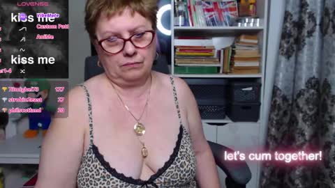 sexylynette4u online show from March 2, 2025, 5:36 pm