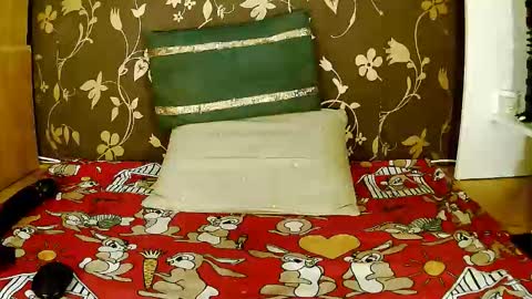 Squirty Maya Gold online show from March 9, 2026, 7:23 am