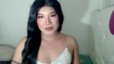 Mika online show from November 5, 2025, 4:51 pm