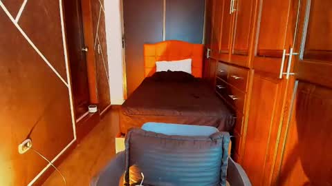 N A F online show from March 6, 2025, 1:27 am