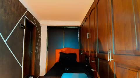 N A F online show from March 6, 2025, 7:10 pm