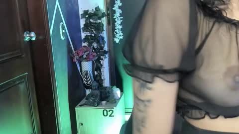 N A F online show from October 24, 2025, 7:54 pm