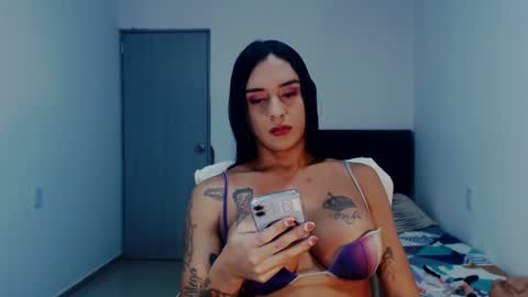 Natalia Duran online show from December 7, 2024, 6:26 pm