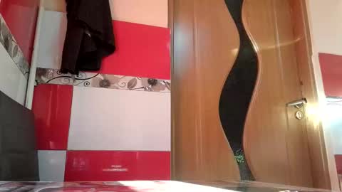sexynicool online show from September 15, 2025, 5:40 am