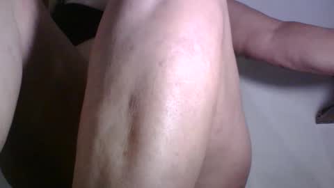 Snapshot of sexyoldwet chatting on September 8, 2025, 9:25 pm AnneSofia online show from September 8, 2025, 9:25 pm