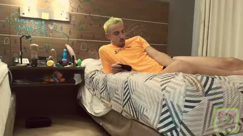 Possum online show from April 5, 2026, 9:12 pm