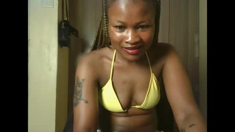 Snapshot of sexyqueenivy chatting on December 1, 2025, 6:07 am queenivy online show from December 1, 2025, 6:07 am