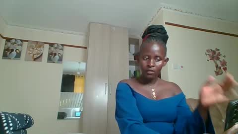 Snapshot of sexyreddebony chatting on December 28, 2024, 11:41 am sexyreddebony online show from December 28, 2024, 11:41 am