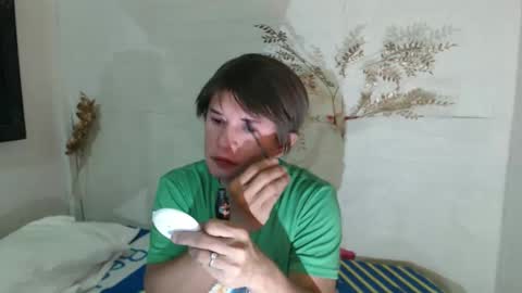 Snapshot of sexyseductionxx chatting on February 18, 2026, 12:23 pm carl online show from February 18, 2026, 12:23 pm