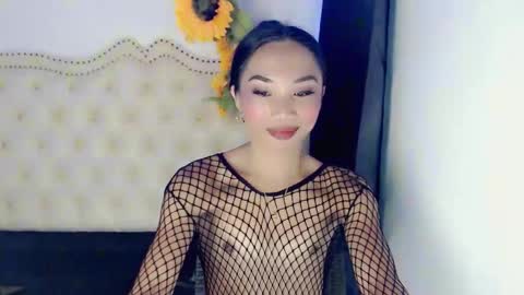 sexyshinixx online show from September 16, 2025, 6:53 pm