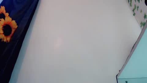 sexyshinixx online show from October 3, 2025, 6:32 am