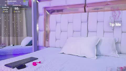 Kendall online show from April 6, 2026, 12:17 pm