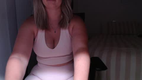 Skyee online show from March 4, 2025, 11:08 am