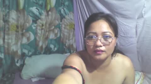 sexysweet0424 online show from November 6, 2025, 6:42 pm