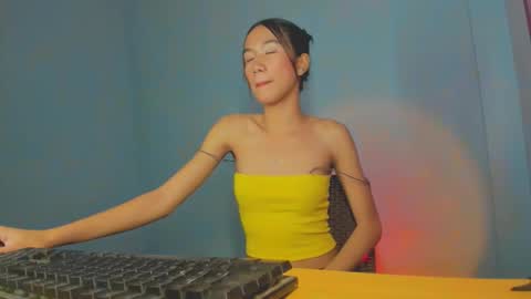 Amelia online show from September 19, 2025, 5:24 pm