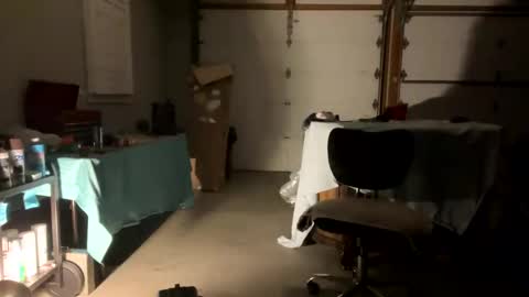 Snapshot of sexytsmstars chatting on October 26, 2025, 7:36 am Smooth bi guy online show from October 26, 2025, 7:36 am