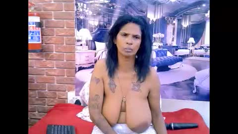 sexyva4u2luv online show from March 25, 2026, 7:09 pm