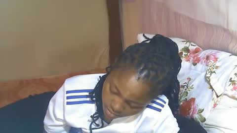 Snapshot of sexyvishy254 chatting on December 4, 2025, 11:30 am sexyvishy254 online show from December 4, 2025, 11:30 am