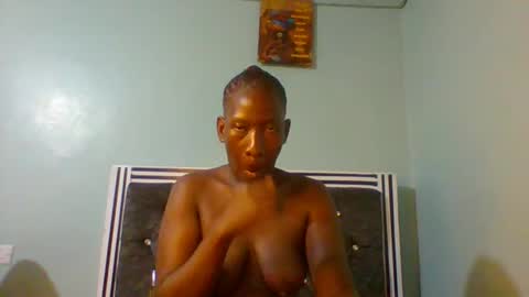 VIVIAN online show from February 9, 2025, 5:50 am