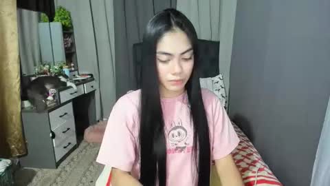 Snapshot of sexyxenaaa chatting on February 27, 2026, 9:31 am Xenaaa online show from February 27, 2026, 9:31 am