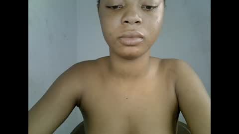 Snapshot of sexyxpeach chatting on July 18, 2026, 9:29 pm sexyxpeach online show from July 18, 2026, 9:29 pm