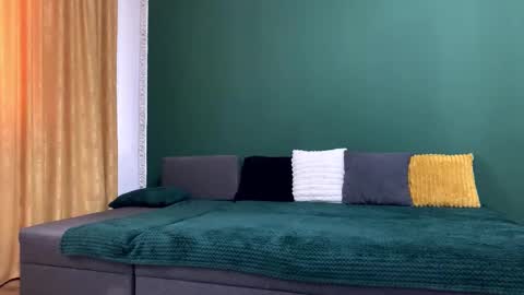 Snapshot of sexyycouple22 chatting on February 25, 2025, 8:03 am Sexycouple online show from February 25, 2025, 8:03 am