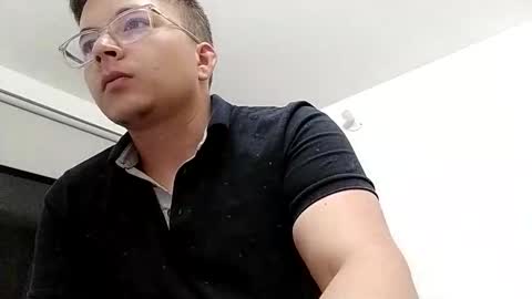 sfebz online show from September 26, 2025, 11:31 pm