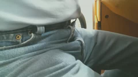 Bruce online show from April 6, 2026, 8:21 pm