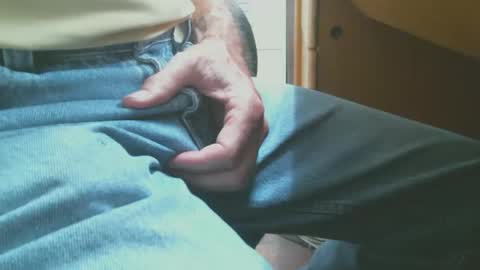 Snapshot of sflgentlman chatting on May 21, 2026, 9:00 pm Bruce online show from May 21, 2026, 9:00 pm
