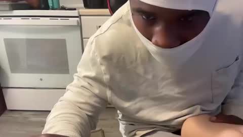 sgtbbcwilly online show from April 18, 2026, 12:47 am