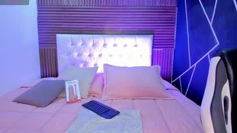 Liz online show from March 13, 2026, 8:43 am