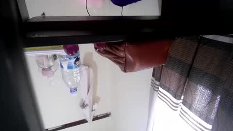 shadramary online show from November 4, 2025, 9:52 am