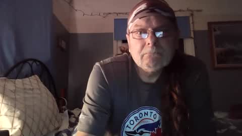 Shake online show from January 19, 2026, 2:37 am