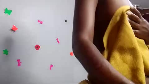 Shaky online show from December 31, 2024, 2:40 am