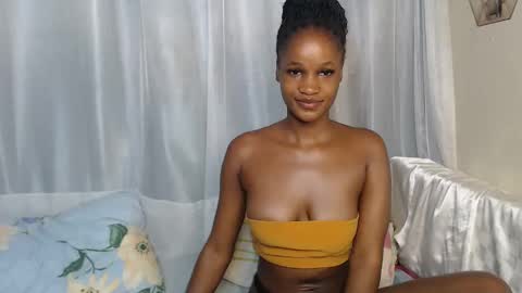 Snapshot of shaky396294 chatting on October 12, 2025, 5:50 am shaky xxx online show from October 12, 2025, 5:50 am