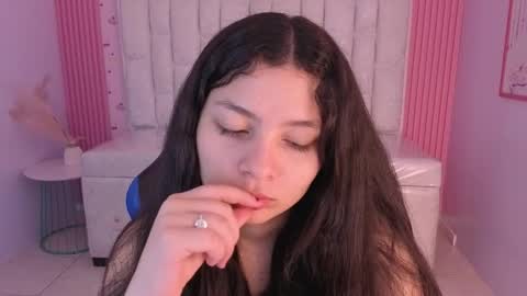 Shalon  online show from February 11, 2026, 1:16 pm