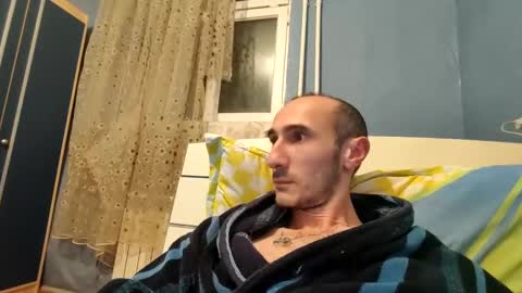 Snapshot of shamilka93 chatting on December 18, 2024, 9:29 pm Shamilka online show from December 18, 2024, 9:29 pm