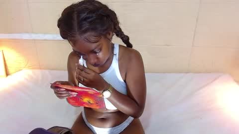 Snapshot of shamira_moore chatting on January 18, 2025, 7:15 pm Catalina online show from January 18, 2025, 7:15 pm