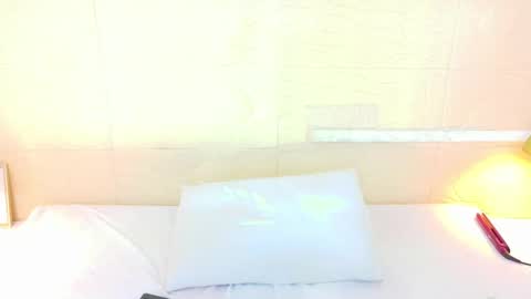 Snapshot of shamira_moore chatting on November 20, 2025, 9:14 pm Catalina online show from November 20, 2025, 9:14 pm