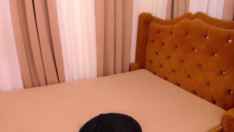 Snapshot of shane_018 chatting on July 24, 2026, 2:09 am shane_018 online show from July 24, 2026, 2:09 am