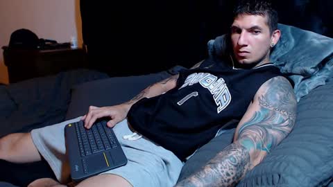 Snapshot of shane_clay chatting on January 23, 2025, 12:46 am Shane online show from January 23, 2025, 12:46 am