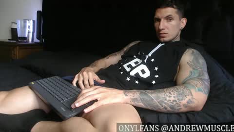 Snapshot of shane_clay chatting on February 20, 2025, 6:57 pm Shane online show from February 20, 2025, 6:57 pm