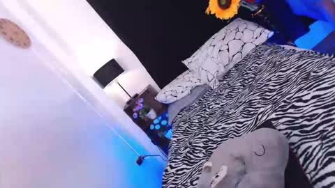 Snapshot of shane_hugexx chatting on March 2, 2026, 7:48 am MISS SHANE online show from March 2, 2026, 7:48 am