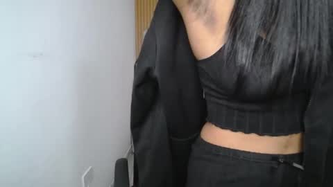 Snapshot of shaneelle chatting on June 1, 2026, 12:07 pm shanelle online show from June 1, 2026, 12:07 pm
