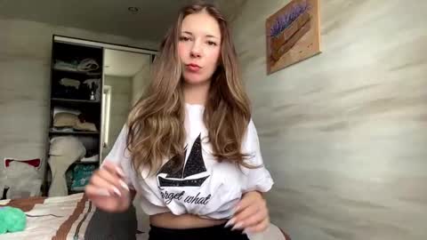 Snapshot of shanikaterwey chatting on February 2, 2026, 7:51 am Shanika online show from February 2, 2026, 7:51 am