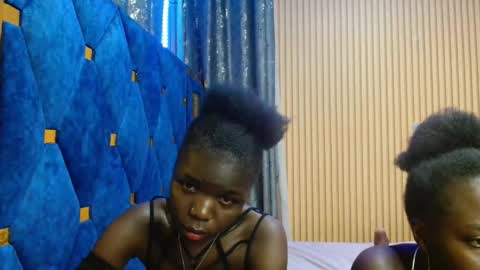 Shaniz online show from December 3, 2025, 6:06 pm